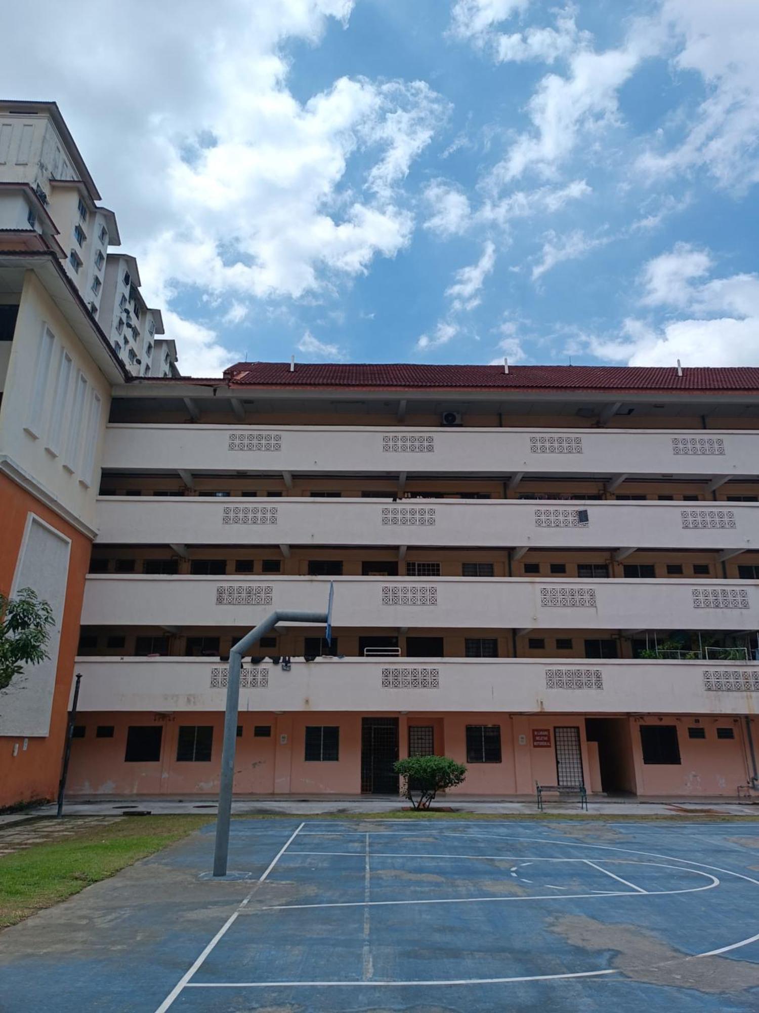 M.Fr Homestay Pangsapuri Putra Damai Putrajaya Ngoại thất bức ảnh